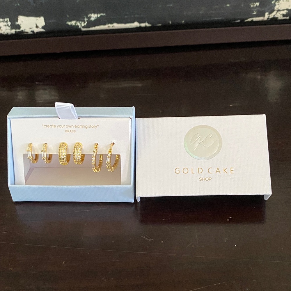 Gold Cake Shop Gold Hoop Earring Set Brand New